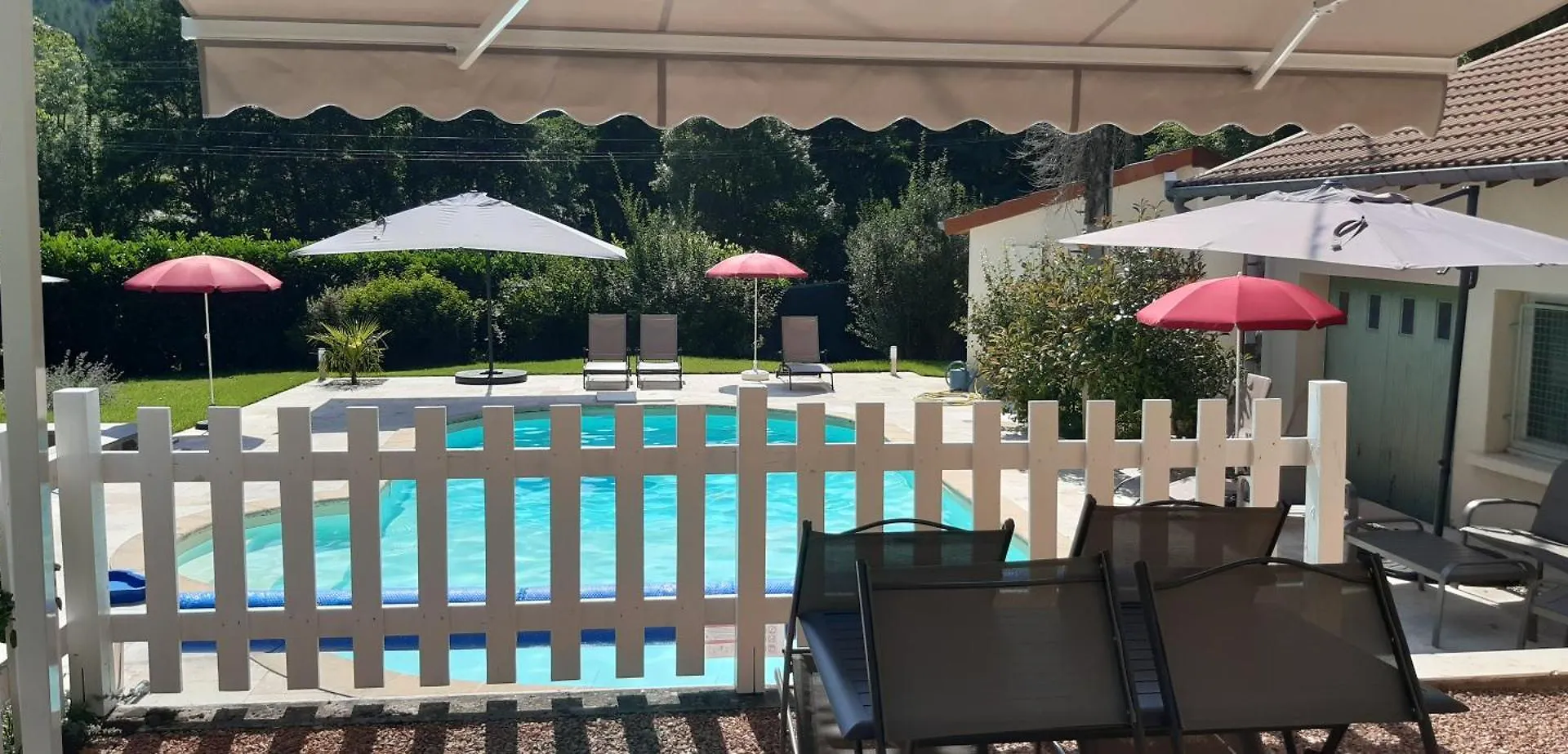 Joli Gite Rural Dans Un Havre De Paix Saint-Bonnet-le-Troncy France