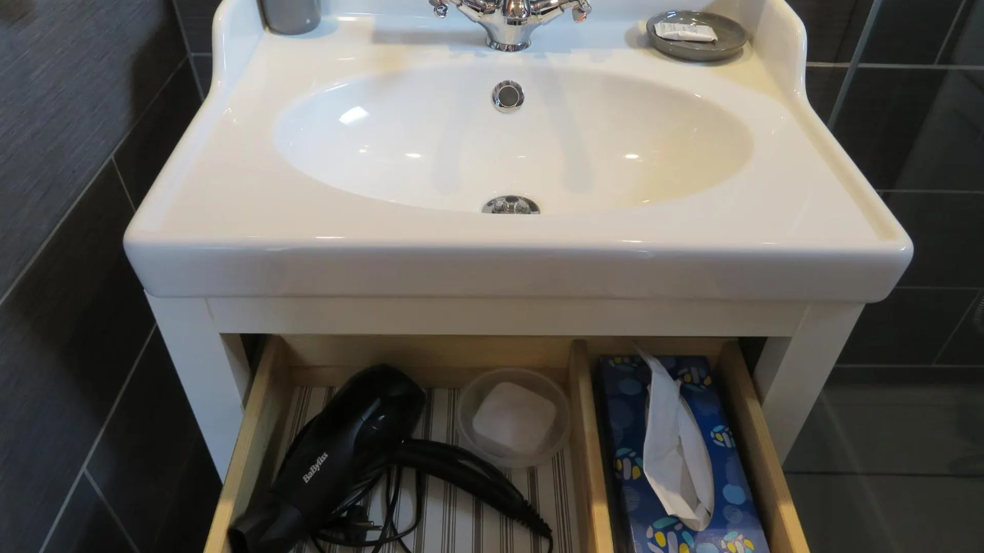 Holiday home Joli Gite Rural Dans Un Havre De Paix Saint-Bonnet-le-Troncy France